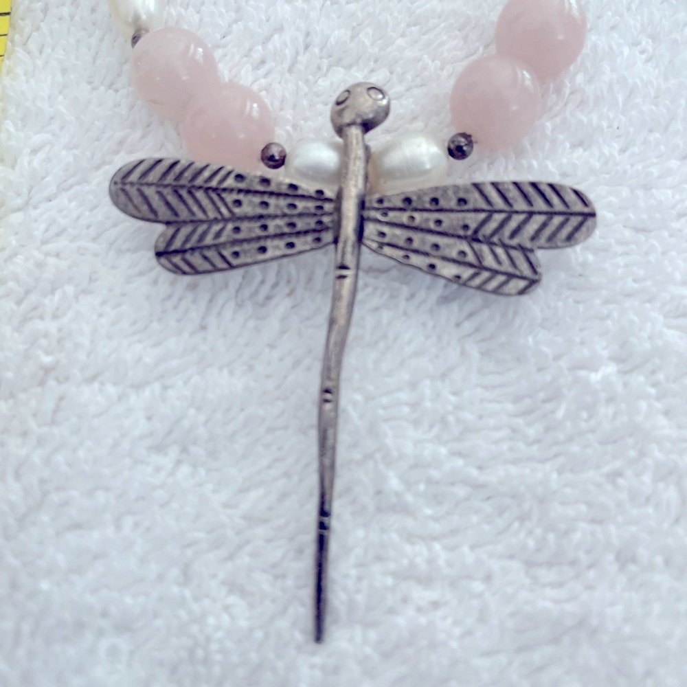 Beautiful sterling silver dragonfly necklace